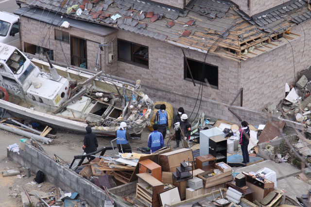 Volunteer / Rubble / Clearance working