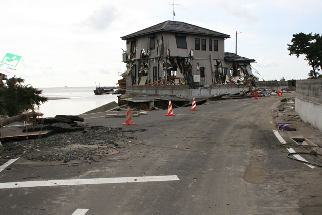 Earthquake / Shichigahama / Fire station