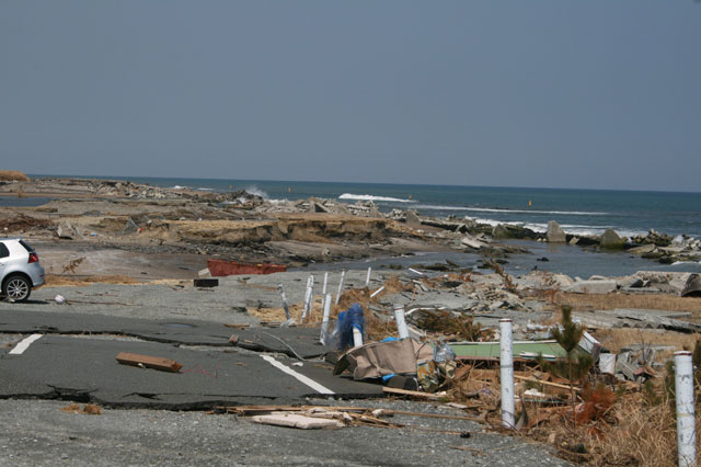 Damage / Rachihama / Seaside 