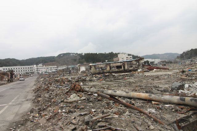 平成23年4月11日 陸自ヘリから撮影 空撮