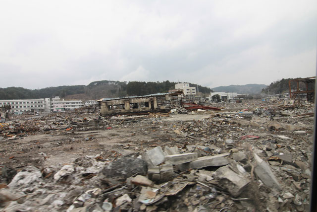 平成23年4月11日 陸自ヘリから撮影 空撮