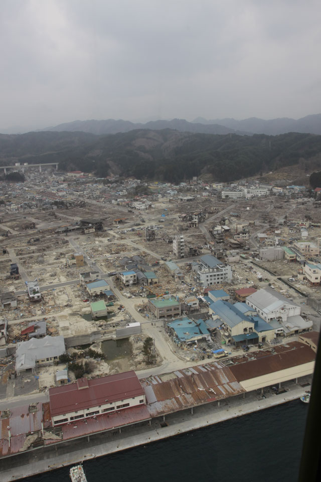 平成23年4月11日 陸自ヘリから撮影 空撮