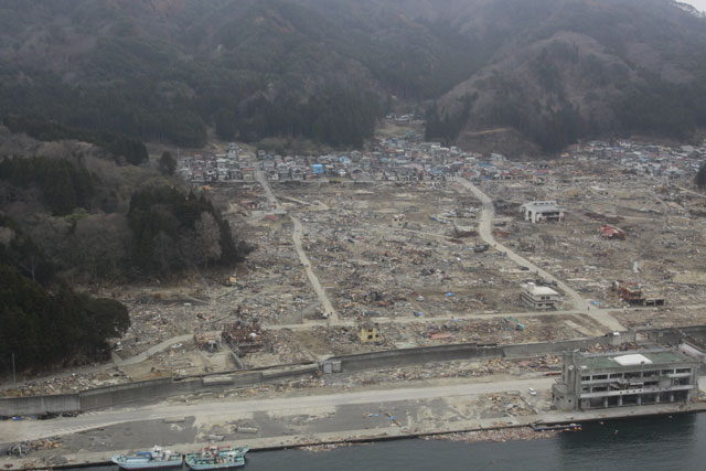 平成23年4月11日 陸自ヘリから撮影 空撮