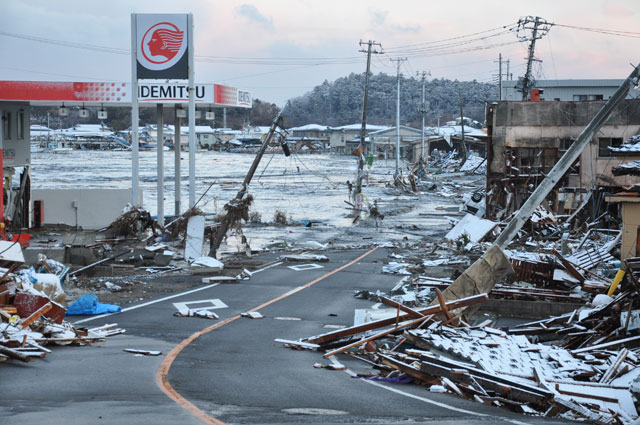 町民からの写真提供 震災 3月11日 16時～17時46分 吉田浜