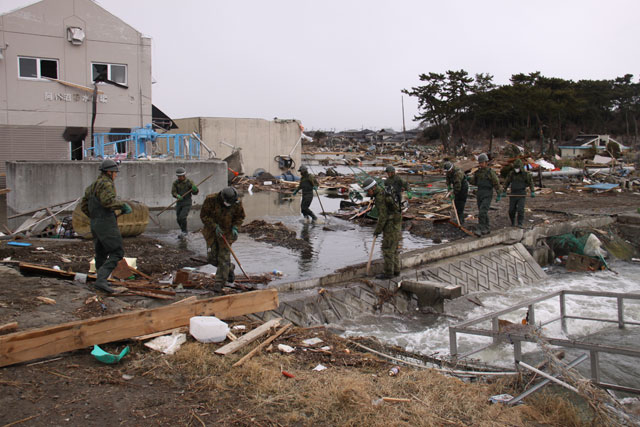 自衛隊 警察 消防