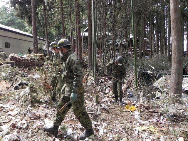 自衛隊 捜索