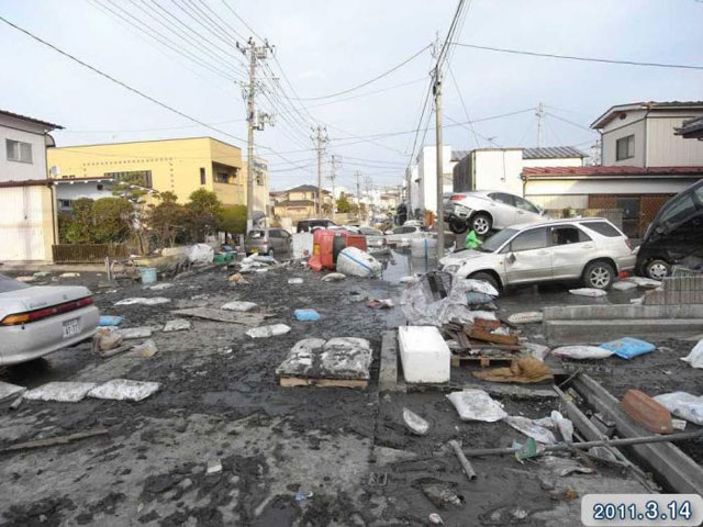 被災 港町 中の島