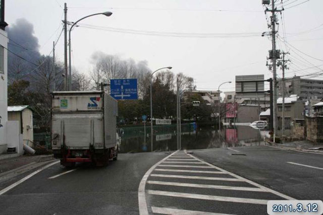 被災 港町 中の島