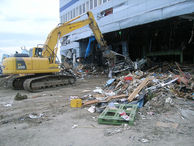 Wakabayashi / Rubble / Clearance working