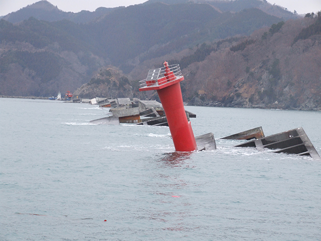 港湾 湾口防波堤