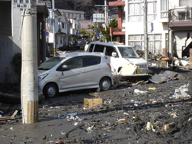 被災 岩手河国 釜石市 被災状況 ガレキなど