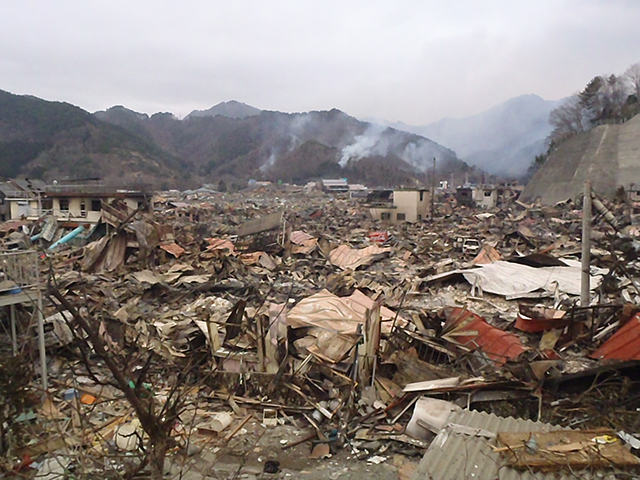 Damage / Otsuchi elementary school