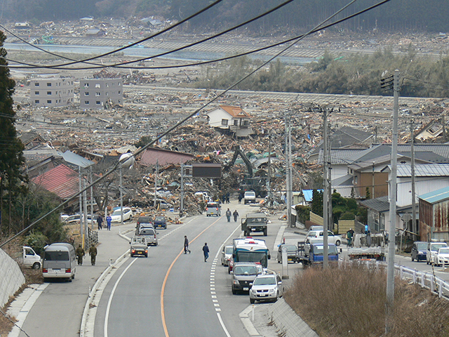 啓開 啓開作業中 陸前高田市 岩手県提供資料