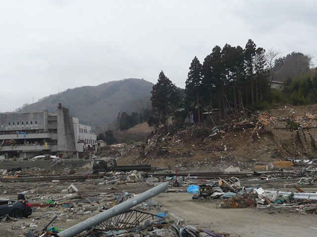 被災  女川町役場 