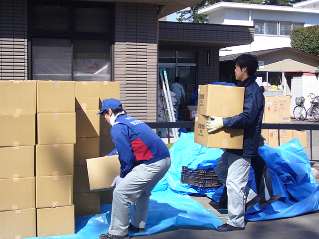 物資 湯沢河国 多賀城市 支援物資 荷卸し