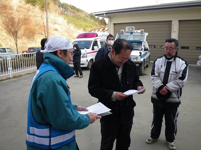 陸前高田市長へヤミ屋の手紙お渡し　3月23日