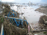 岩手県 山田町 農林課提供 平成23年3月15日 浦の浜水門(県小野主査撮影)