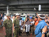 宮城県 気仙沼市  2011-07-13 カツオ一本釣船初入港その２（市産業部水産課提供）