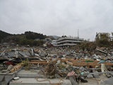 宮城県 女川町 被災  女川町役場 ４階まで津波  